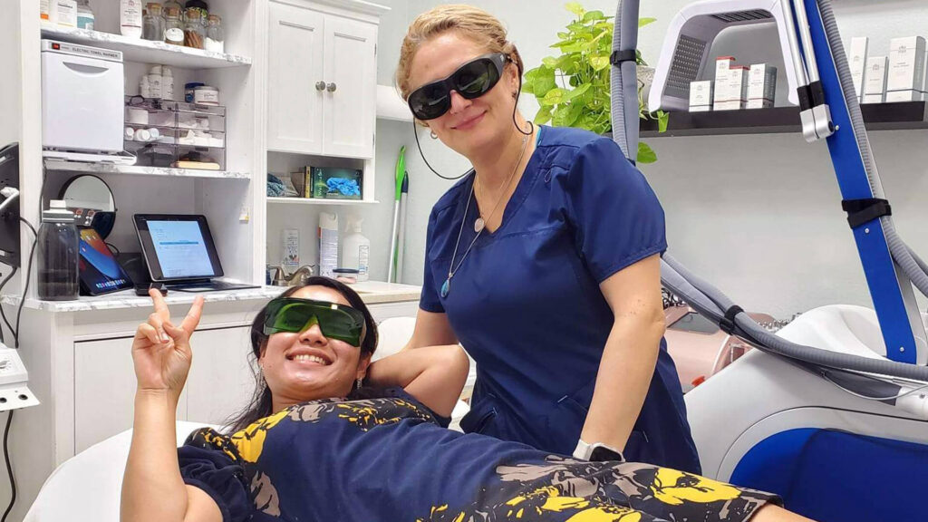 Aesthetician Nasrin’s professional electrolysis studio in Dallas and Plano